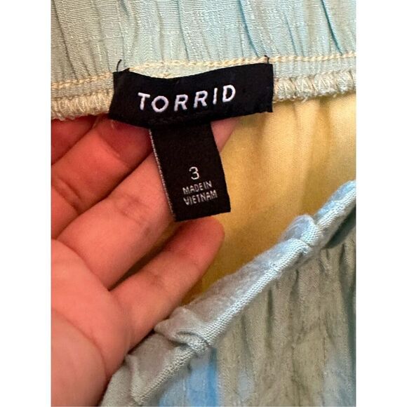 Torrid Tiered Maxi Skirt Size 3 - Picture 4 of 5